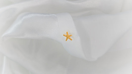 Golden Starfish Piercing – Bold, Ocean-Inspired Elegance